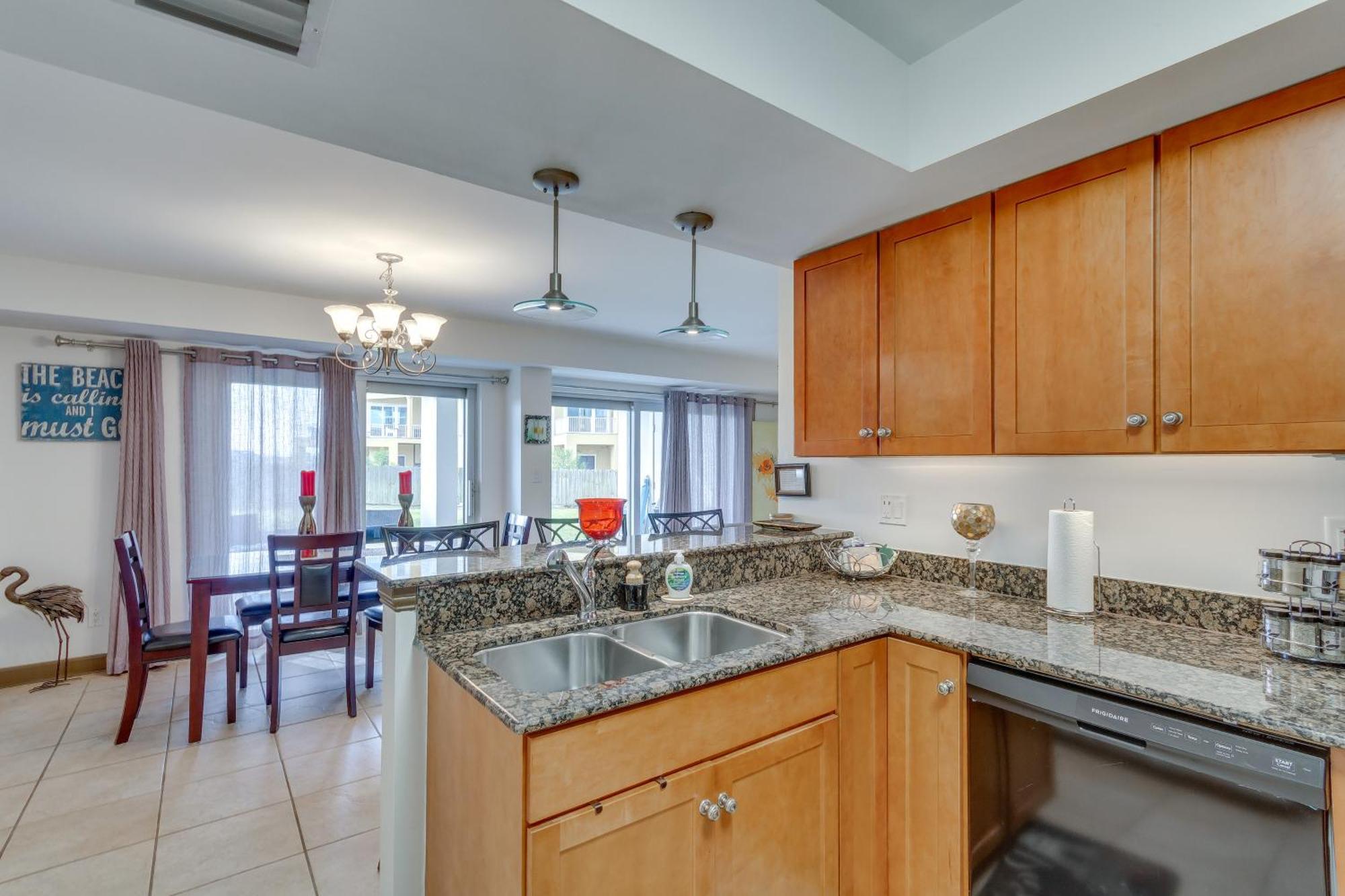 Pensacola Beach Condo With Patio And Access To Beach! Kültér fotó